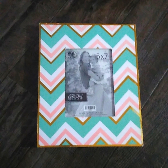 Green Tree Gallery from Hobby Lobby Accents Green Tree Gallery